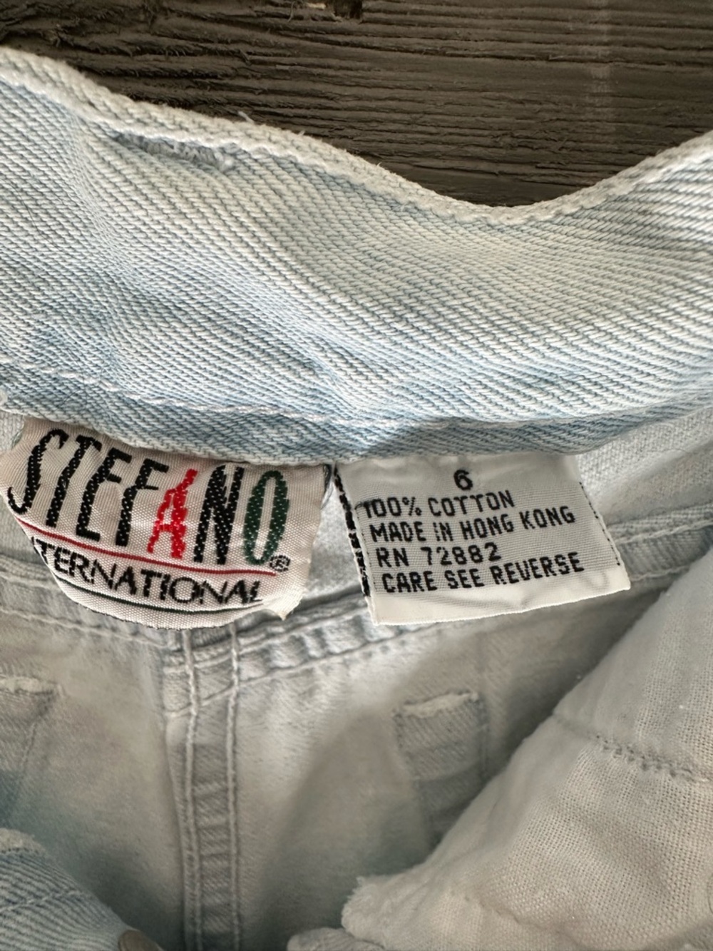 Vintage 80’s Stefano Jeans High-Waist Light Wash Denim Shorts Size 6 - Picture 7 of 11